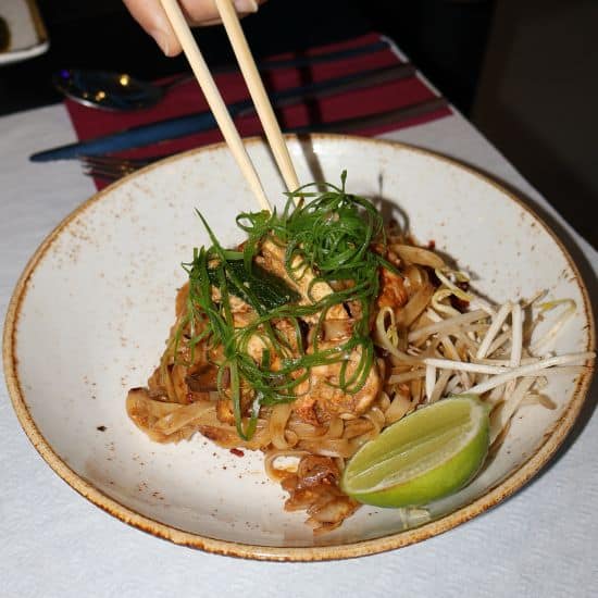 Trendy Pad Thai – popular meal at Asian fusion restaurant in Lisbon